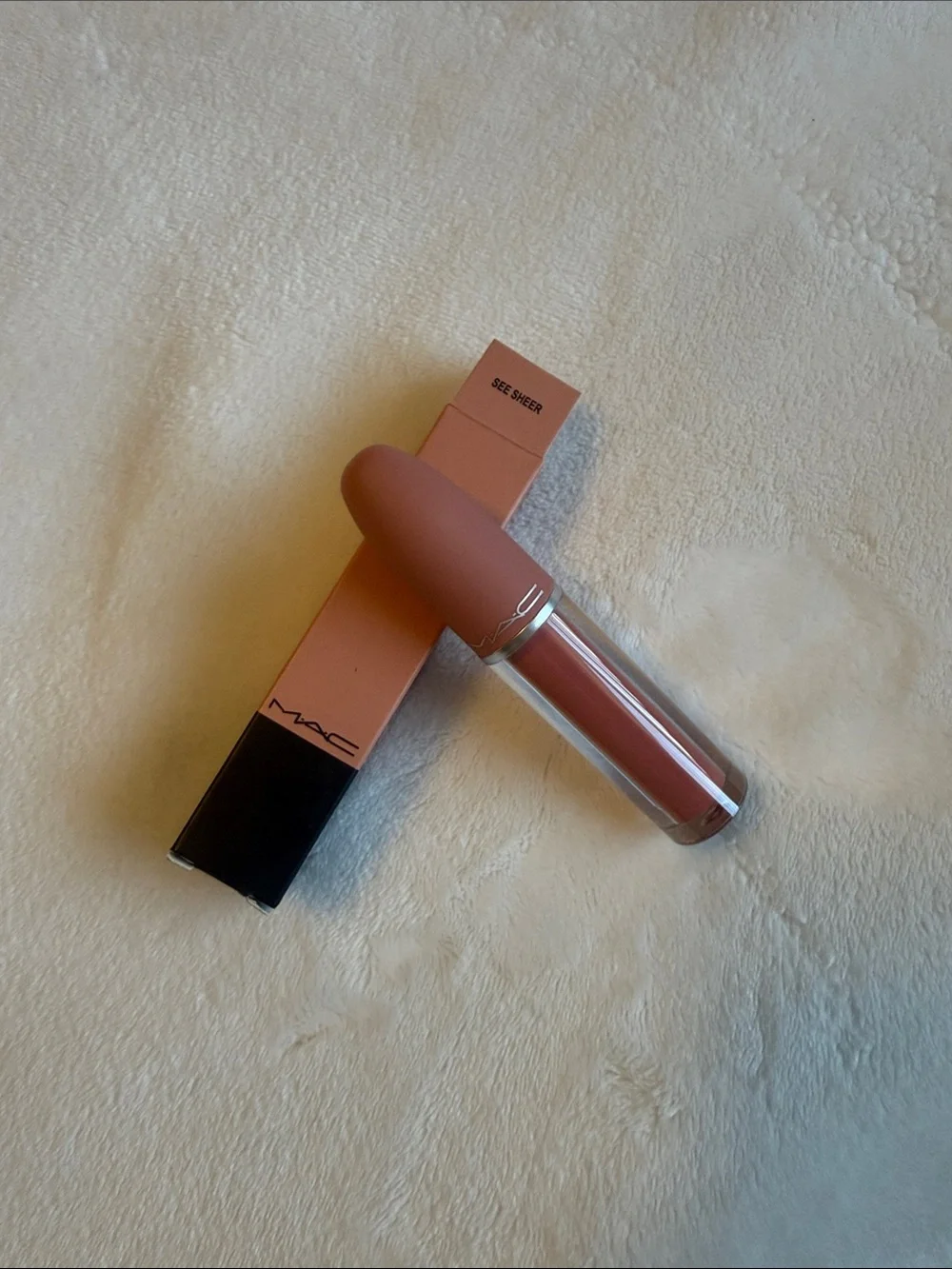 MAC Cosmetics Lipstick “She Sheer” Nude